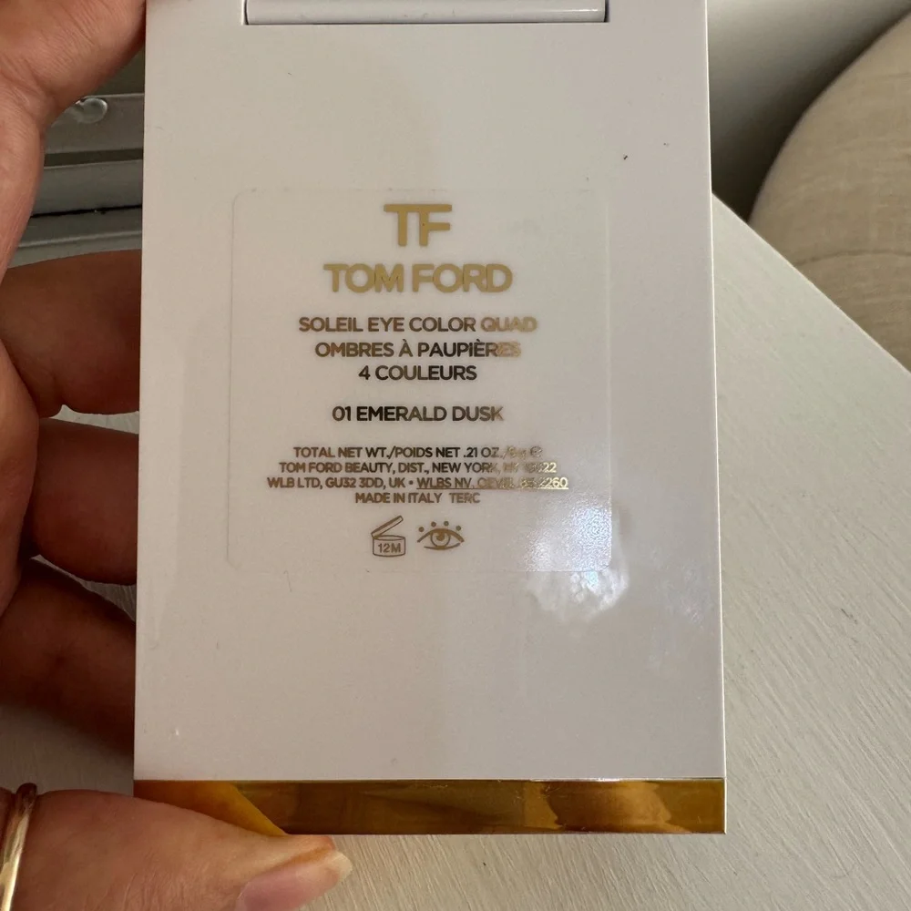 Tom Ford Women Makeup Quad Eyeshadow Palette - COLOR 01 EMERALD DUSK